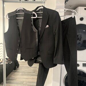 TUTAR Slimfit 3 Piece Suit - Men’s Blazer, Vest, & Pants - Great Condition